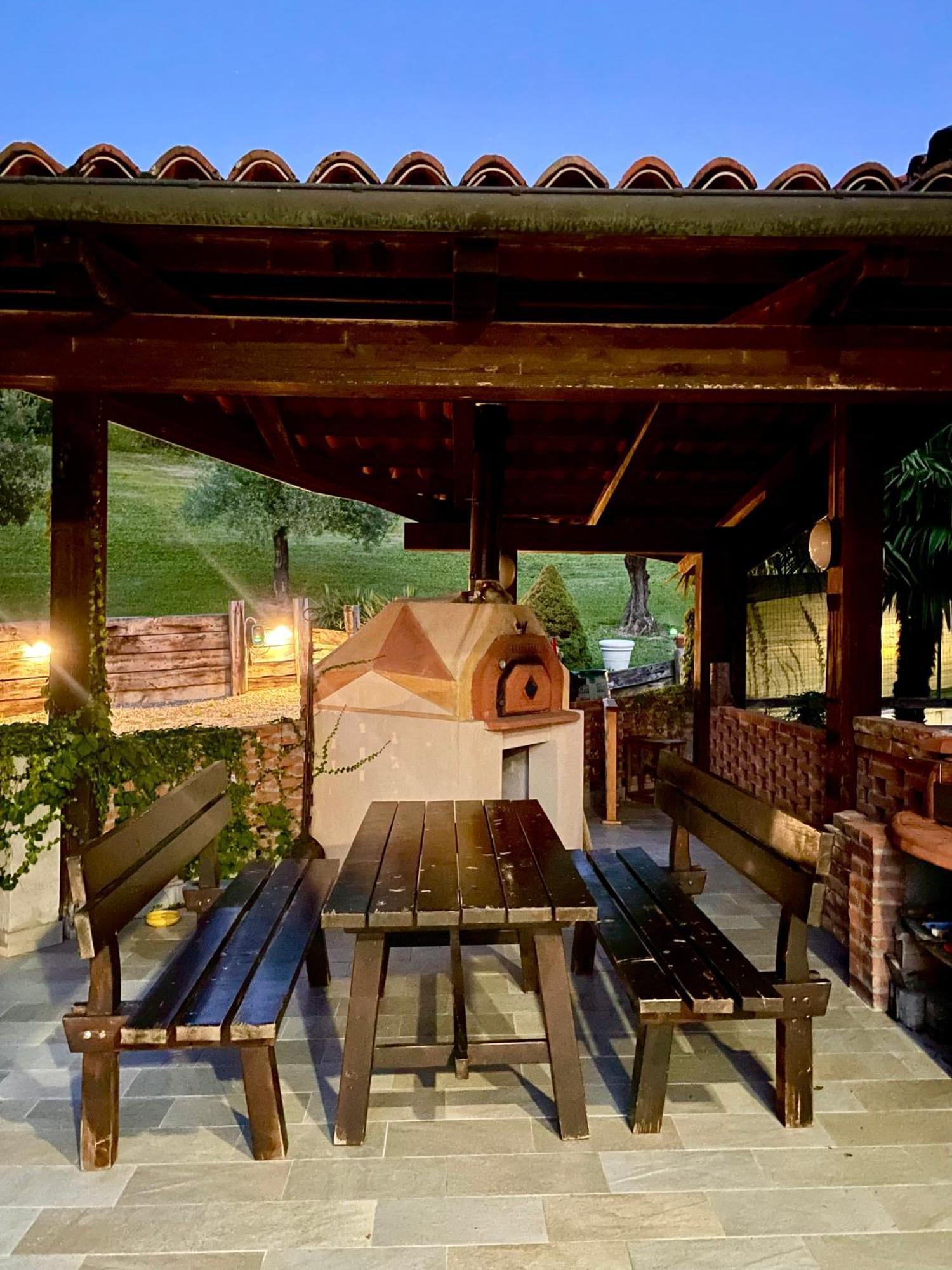 Casa Del Canta Borgomale Kültér fotó